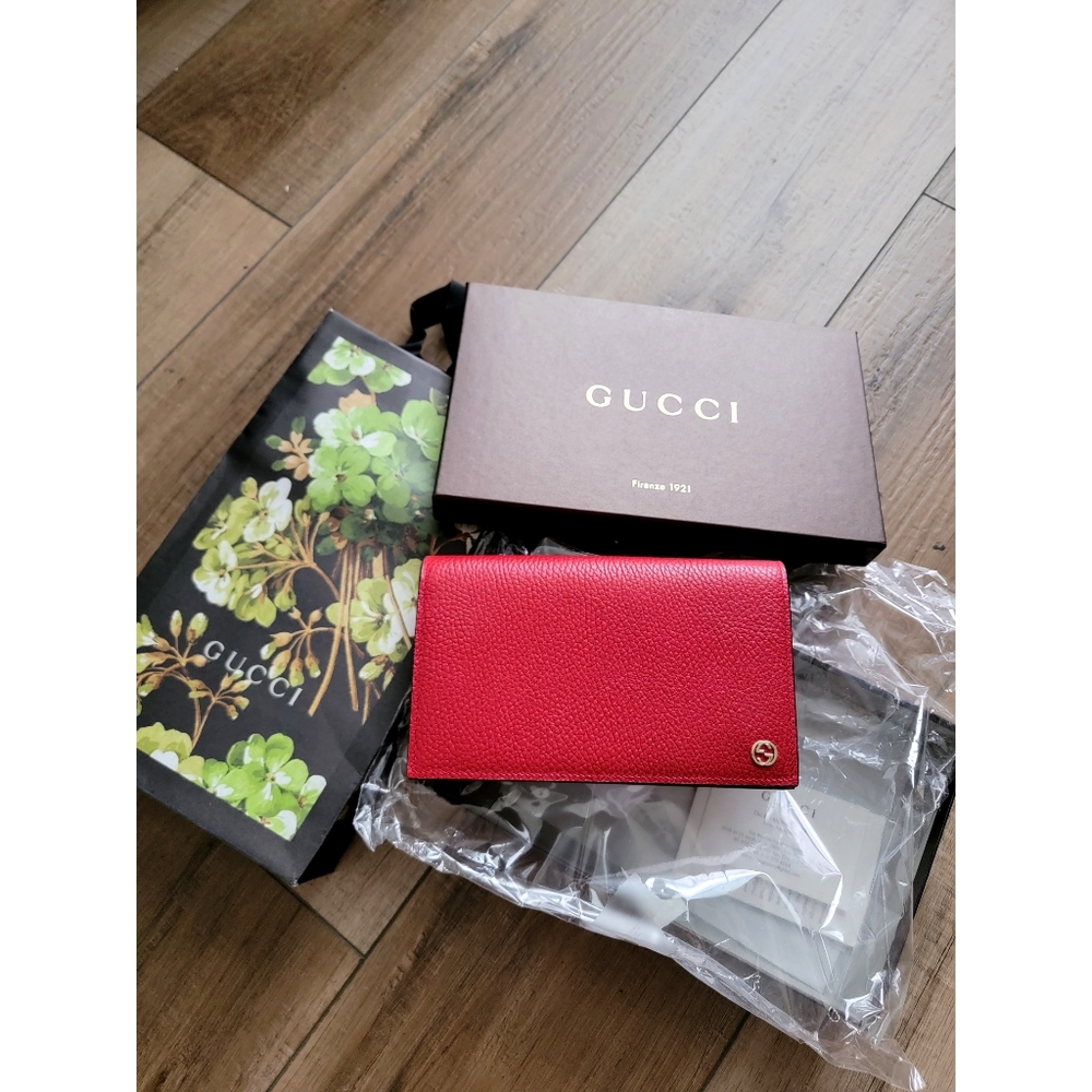 Gucci | Wallet On The Chain
